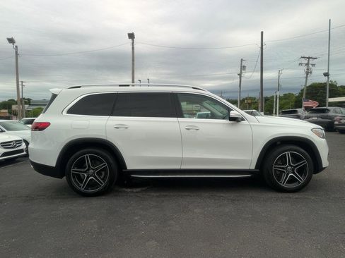 Used 2021 Mercedes-Benz GLS 450 4MATIC image 4