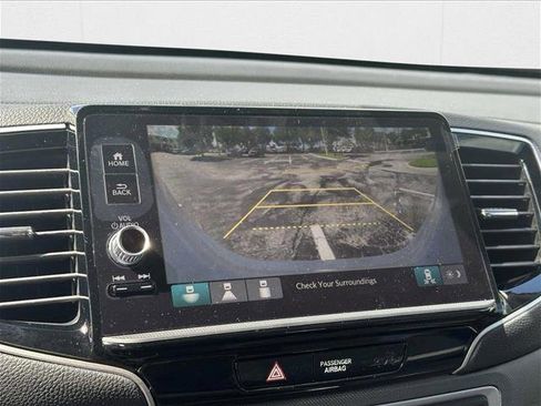 New 2025 Honda Ridgeline RTL image 13