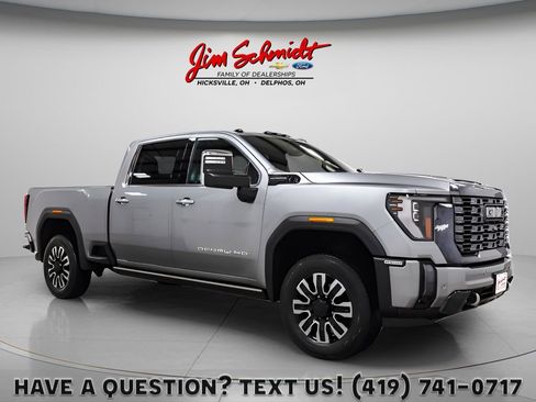 Used 2024 GMC Sierra 2500 Denali Ultimate AWD/4WD image 1