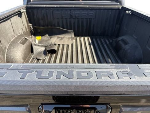 Used 2024 Toyota Tundra Platinum AWD/4WD image 19