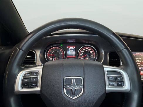 Used 2014 Dodge Charger R/T RWD image 29