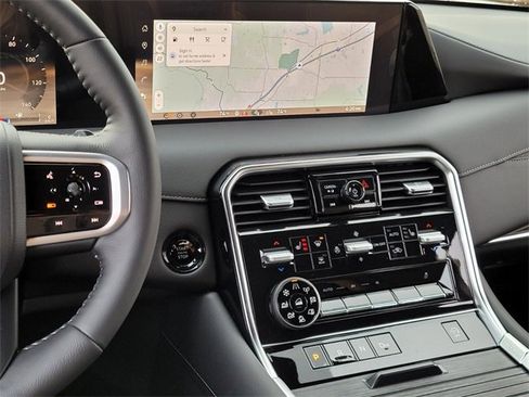 New 2026 Nissan Armada SL w/ Captain's Chari Seat Package image 16