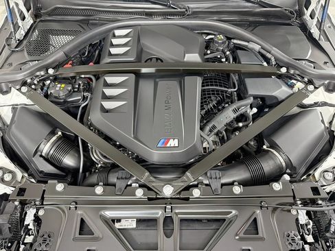 Used 2024 BMW M2 w/ Lighting Package RWD image 31