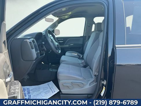 Used 2016 Chevrolet Silverado 1500 Custom w/ Custom Convenience Package AWD/4WD image 12