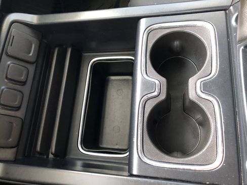 Used 2018 Chevrolet Silverado 1500 LT w/ All Star Edition image 23