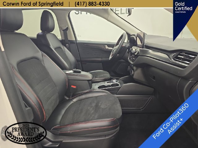 Certified 2022 Ford Escape SEL w/ SEL Stealth AWD Package image 11