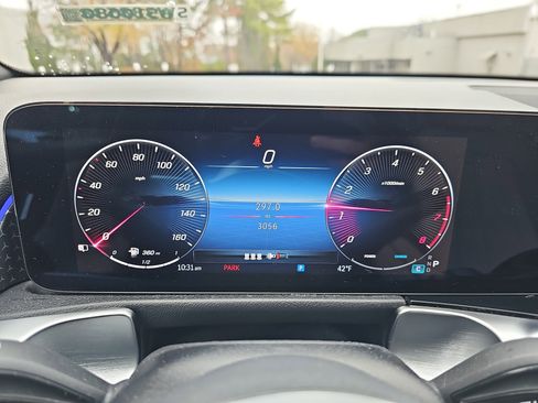 Certified 2025 Mercedes-Benz GLB 250 image 20