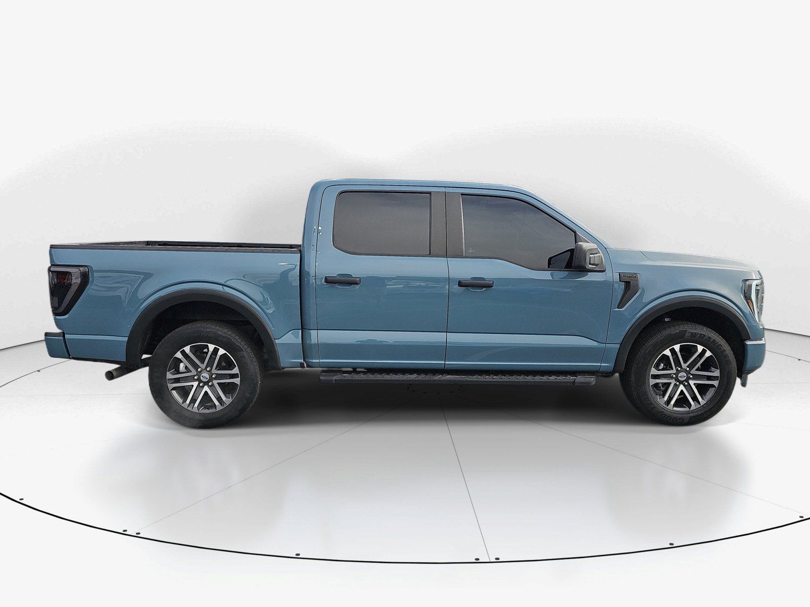 Used 2023 Ford F150 XL w/ STX Appearance Package RWD image 2