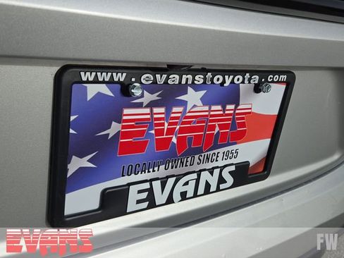 Used 2024 Toyota Corolla SE image 32