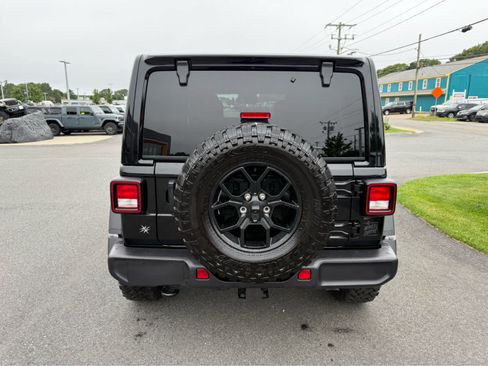 Used 2026 Jeep Wrangler Unlimited Sport AWD/4WD image 11