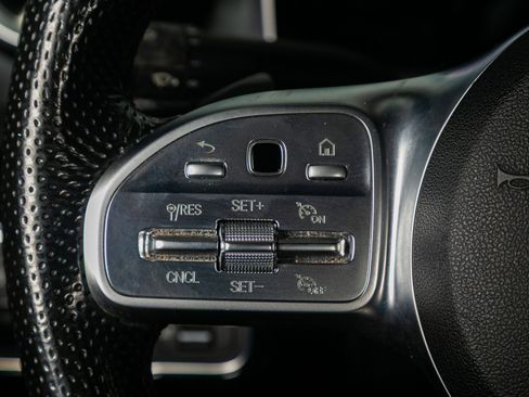 Used 2019 Mercedes-Benz A 220 4MATIC w/ AMG Line image 36