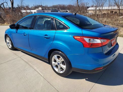 Used 2014 Ford Focus SE FWD image 6