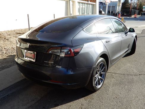 Used 2022 Tesla Model 3 Long Range image 5