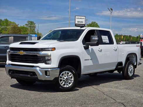 New 2026 Chevrolet Silverado 2500 LT w/ Leather Package AWD/4WD image 2