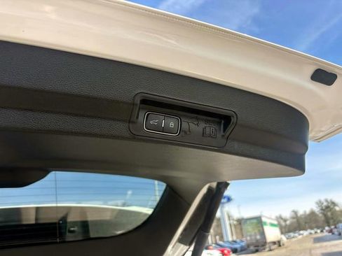 Used 2023 Ford Explorer XLT w/ Equipment Group 202A image 16