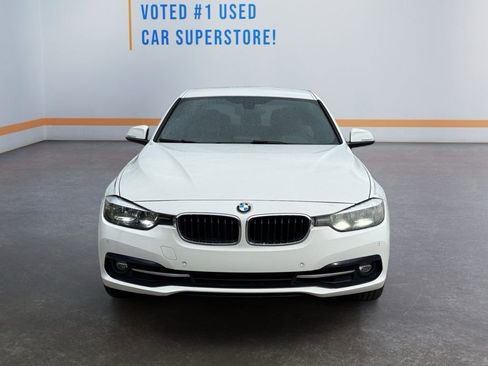 Used 2017 BMW 330i Sedan RWD image 9