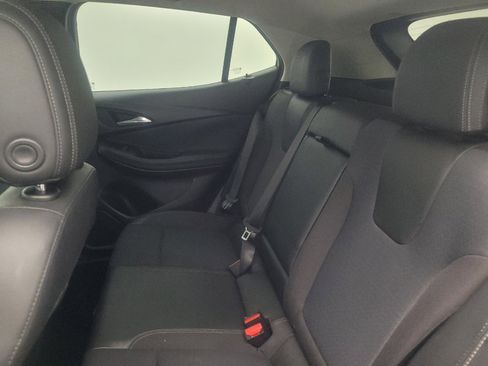 Used 2021 Buick Encore GX Select FWD image 18