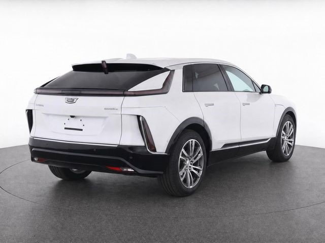 Certified 2024 Cadillac Lyriq Tech w/ Driver Assist Package AWD/4WD image 3