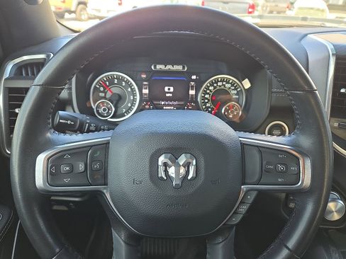 Used 2023 RAM 1500 Laramie image 24