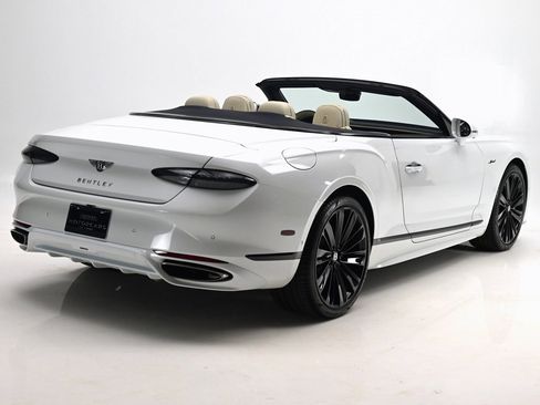 Used 2025 Bentley Continental GT Speed image 9