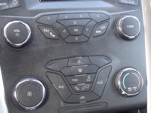 Used 2019 Ford Fusion S image 10