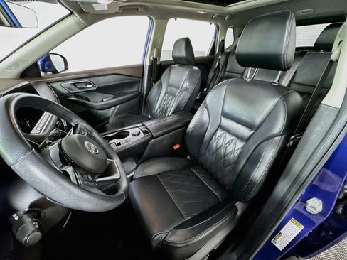 Used 2023 Nissan Rogue Platinum w/ Platinum Premium Package AWD/4WD image 14