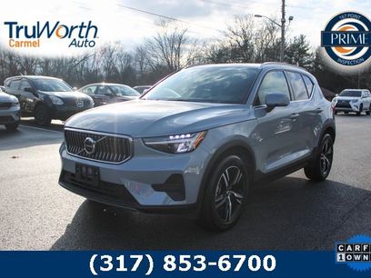 Used 2025 Volvo XC40 B5 Plus