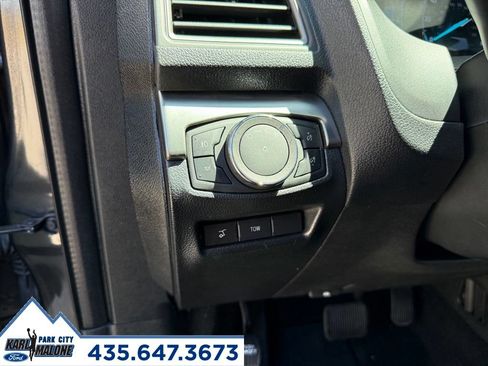 Used 2019 Ford Explorer XLT w/ Equipment Group 202A AWD/4WD image 16