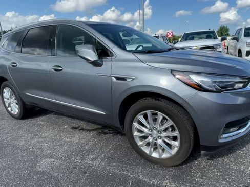 Used 2021 Buick Enclave Premium w/ Surround and Sites Package AWD/4WD image 7