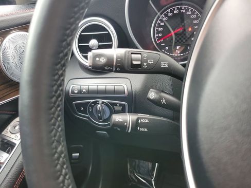 Used 2017 Mercedes-Benz GLC 43 AMG 4MATIC image 22