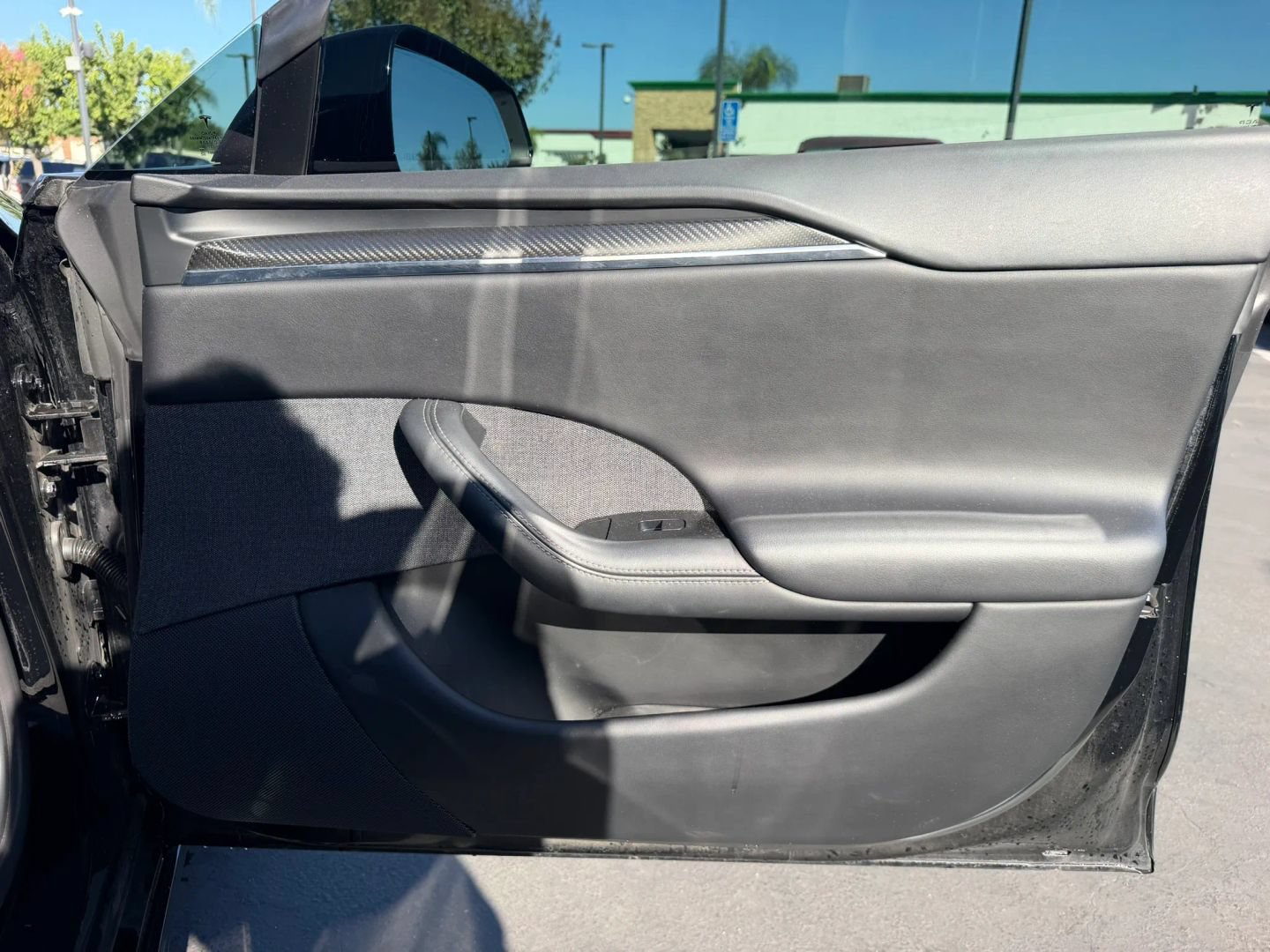 Used 2022 Tesla Model S Plaid AWD/4WD image 32