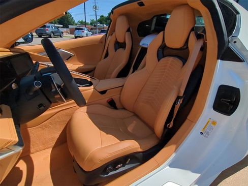 Used 2023 Chevrolet Corvette Stingray Premium Cpe w/ Z51 Performance Package image 23