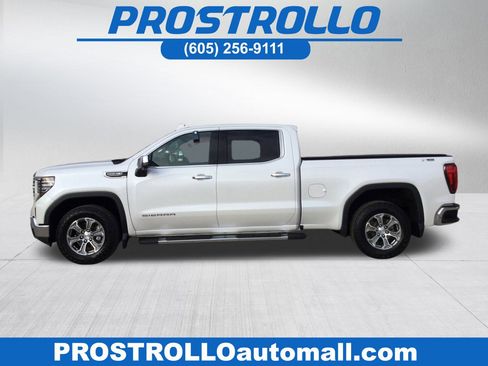 Used 2024 GMC Sierra 1500 SLT w/ X31 Off-Road Package image 1