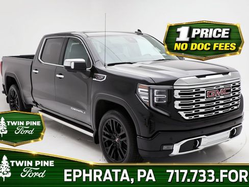 Used 2024 GMC Sierra 1500 Denali w/ Denali Reserve Package AWD/4WD image 1