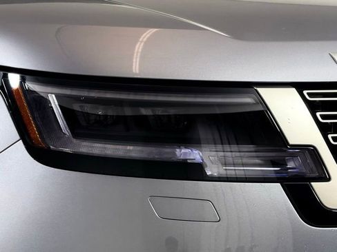 New 2026 Land Rover Range Rover SE image 15