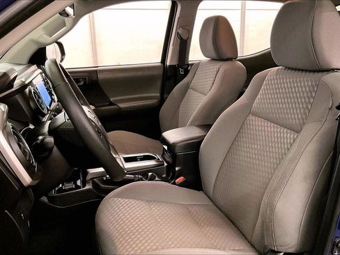 Used 2023 Toyota Tacoma SR5 image 21