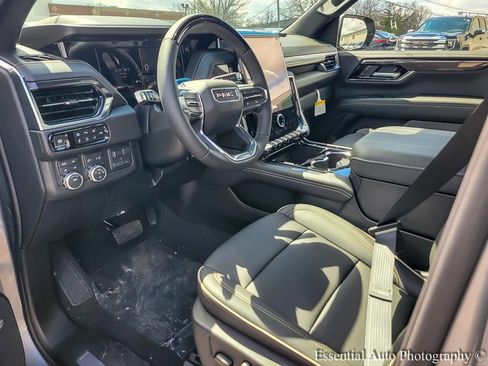 New 2026 GMC Yukon XL Elevation w/ Elevation Premium Package image 11