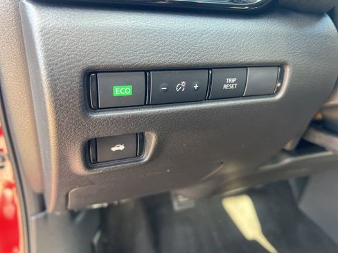 Certified 2020 Nissan Sentra SV w/ Electronics Package image 47