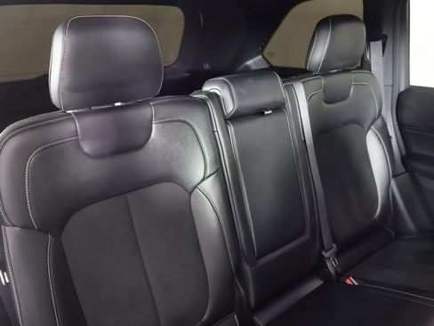 Used 2024 Jeep Grand Cherokee Altitude image 31