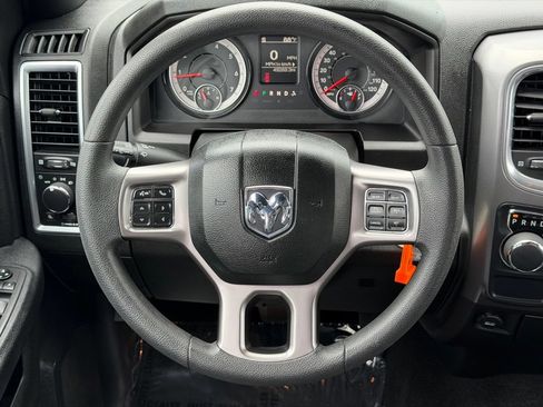 Used 2024 RAM 1500 Warlock RWD image 20