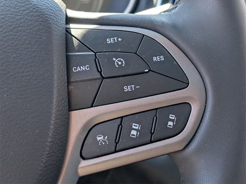 Certified 2022 Jeep Cherokee Limited image 26