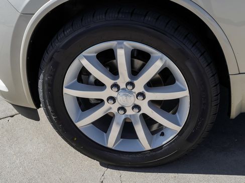 Used 2017 Buick Enclave Premium w/ Trailering Package AWD/4WD image 12
