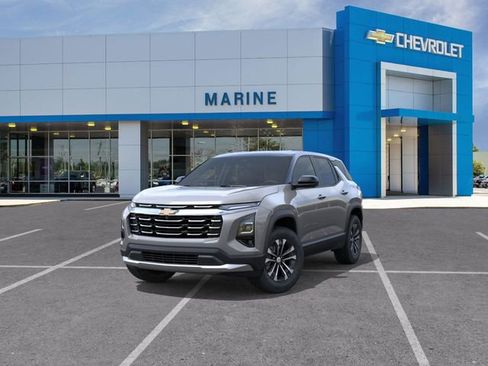 New 2026 Chevrolet Equinox LT w/ Convenience Package II image 8
