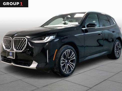 Used 2025 BMW X3 xDrive30i w/ Premium Package image 1