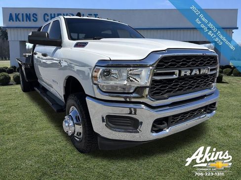 Used 2022 RAM 3500 Tradesman image 3