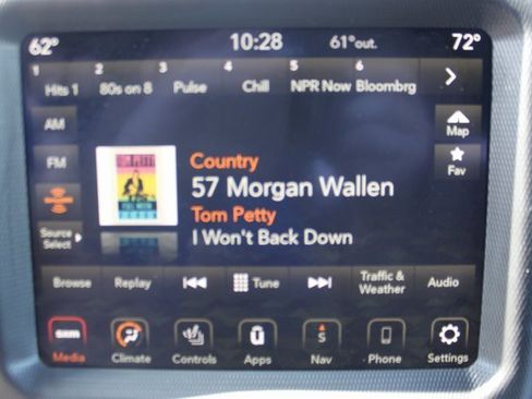 Used 2022 Jeep Wrangler Unlimited Sahara image 18