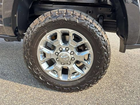 Used 2021 RAM 2500 Limited AWD/4WD image 19
