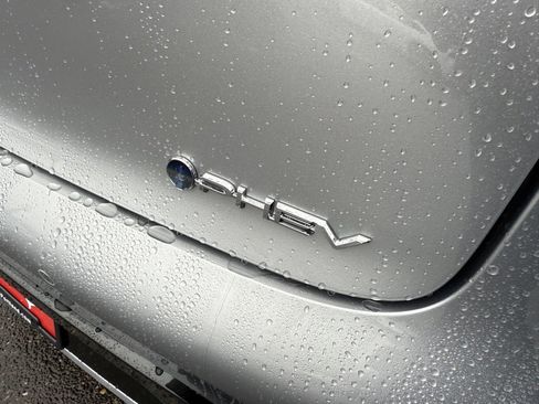 New 2026 Toyota Prius Plug-In Hybrid image 19