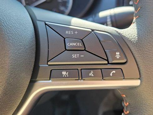 Used 2025 Nissan Versa SR w/ Trunk Package FWD image 25