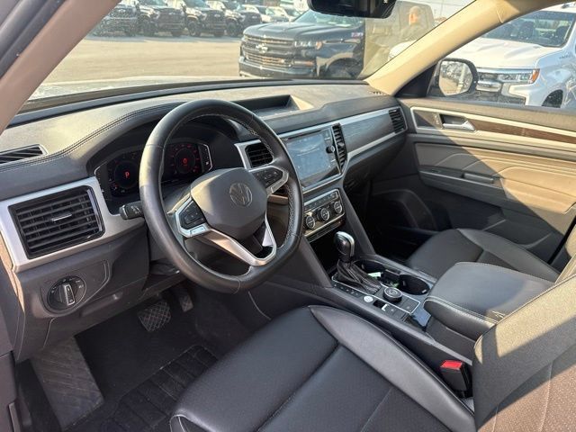 Used 2023 Volkswagen Atlas SE AWD/4WD image 12